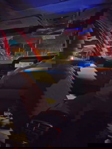 Mercedes' Hotel Pick-Up