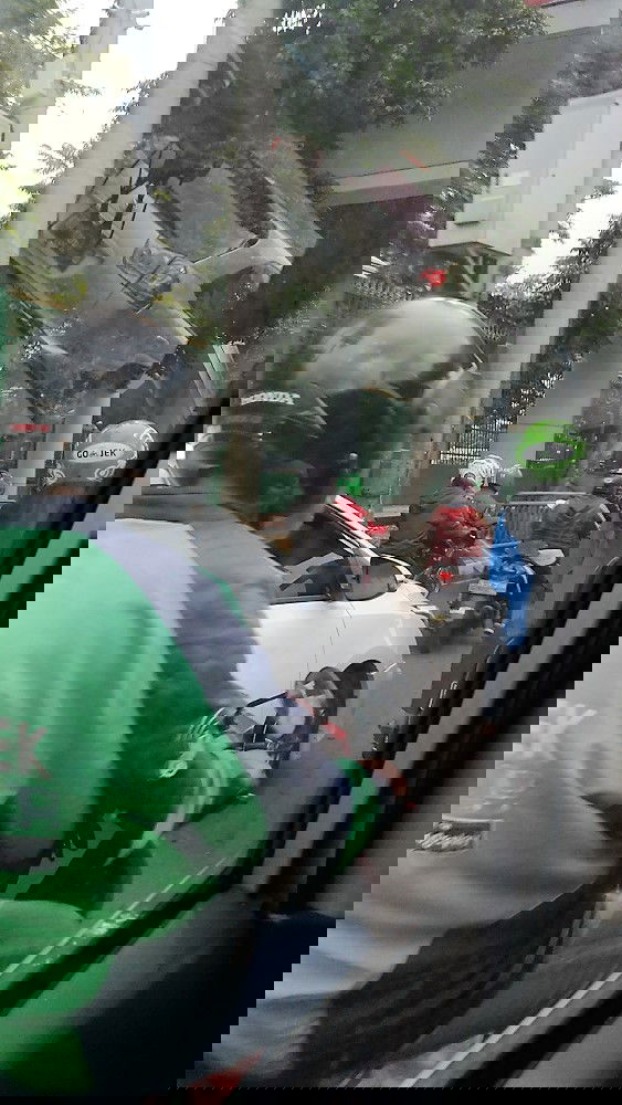 JKT Traffic - When does it end?