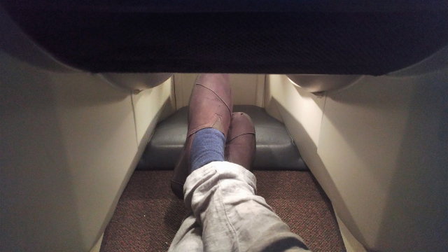 Seat 4K Foot space Seat 4K Foot space