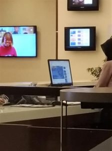 Sama-Sama Airport Lounge