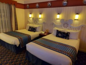 Newport Bay Club room