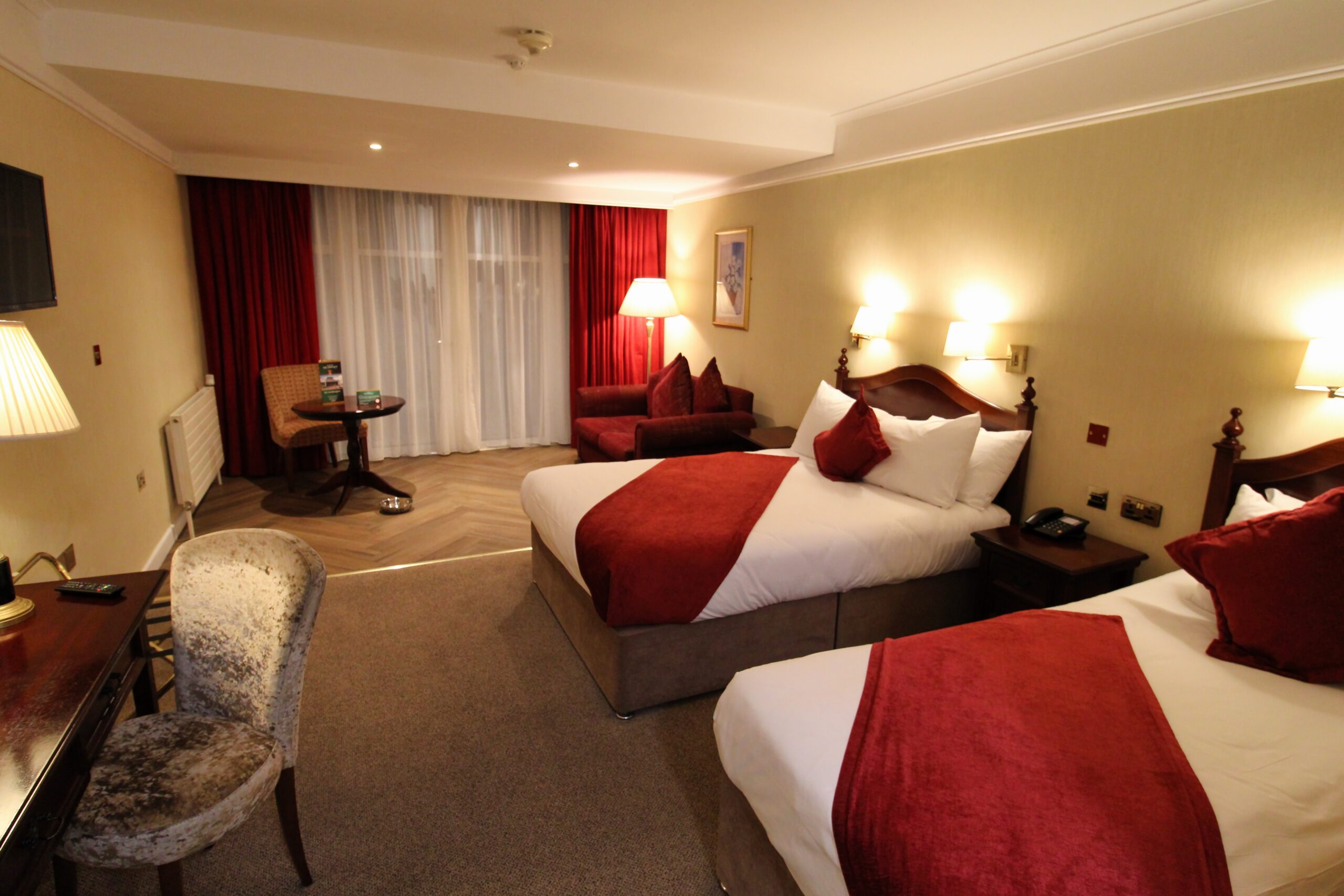The Ardilaun Hotel Garden Room