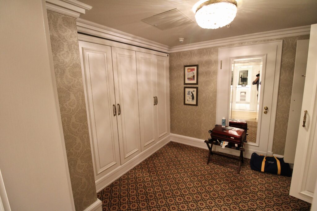 Powerscourt Hotel - Dressing Room