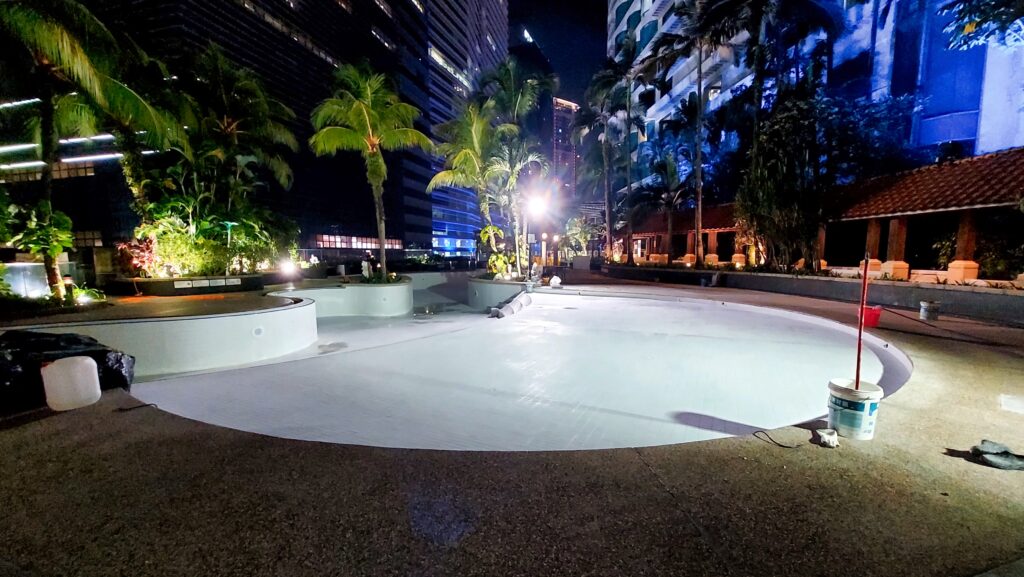 Le Meridien Kuala Lumpur - Swimming Pool