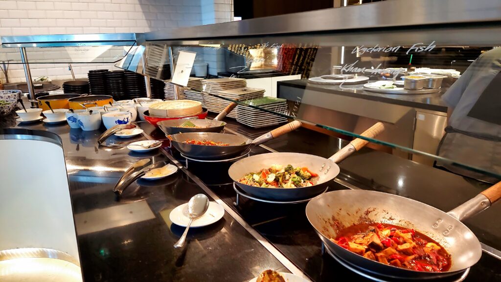 Le Meridien Kuala Lumpur - Breakfast