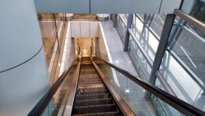 Gate G1 - Premium Shuttle Bus