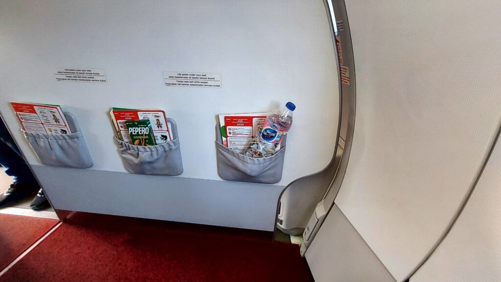 AirAsia A320 Row 1 Legroom